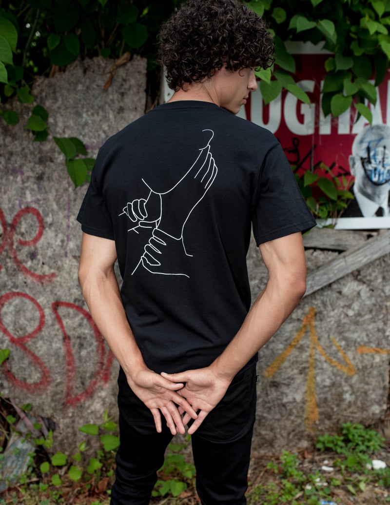 CHOKE ON THIS TEE